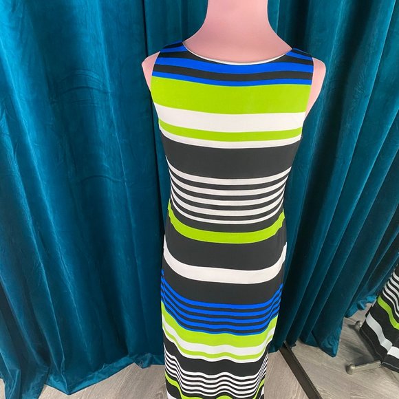 Jessica Howard U - Neckline Striped Maxi Dress - Picture 6 of 8